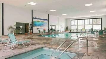 Piscine couverte, piscine chauffée