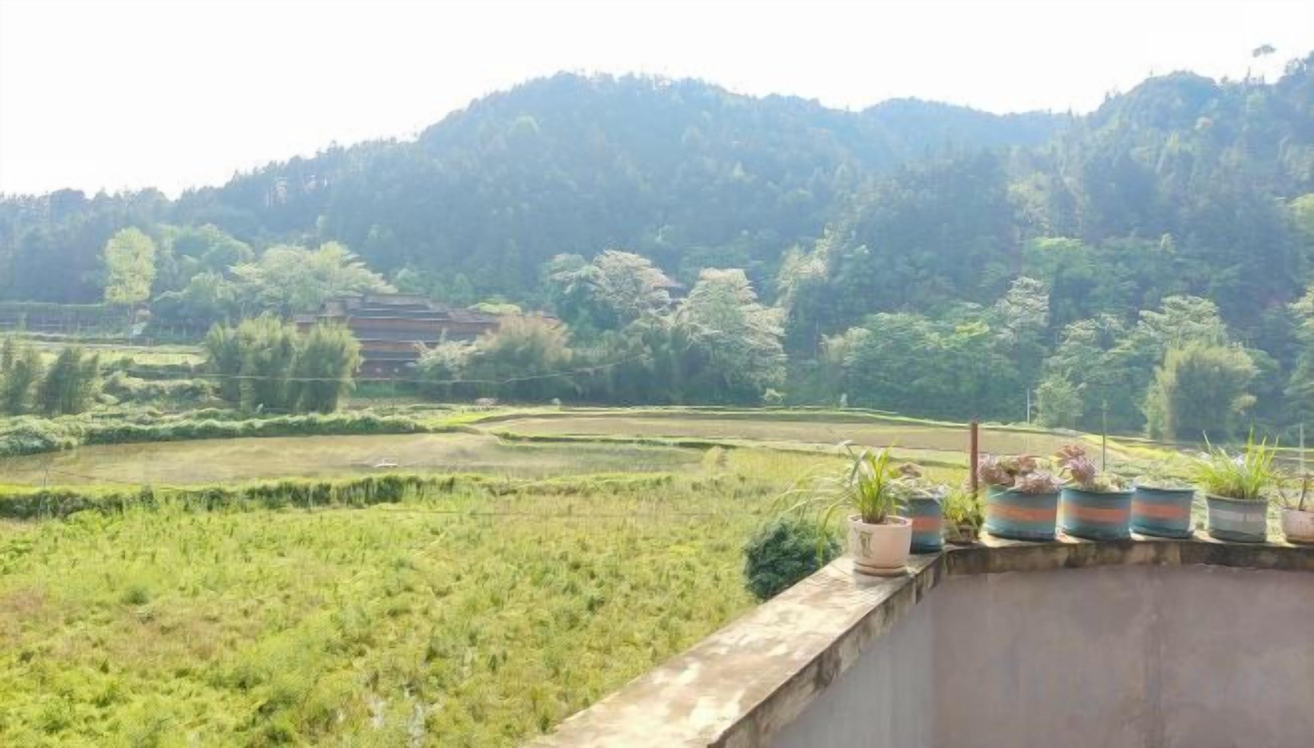 Quang cảnh nhìn từ nơi lưu trú