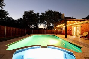 Piscine extérieure, piscine chauffée