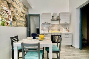 Dining - THE MORO HOUSE (Cinisi)