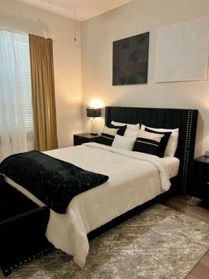 1 chambre, fer et planche à repasser, lit parapluie, Wi-Fi