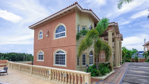 Exterior - Island Dreams Villa at Legacy Townhouse (Montego Bay)