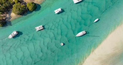 Pier 8 by Experience Jervis Bay
