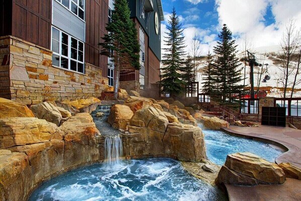 Pool - Marriott Mountainside 2/22-3/1/26 PARK CITY! LOW LOW PRICE! MUST RENT! Sleep 8 (Park City)