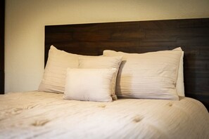 2 Schlafzimmer, Schreibtisch, kostenloses WLAN, Bettwäsche