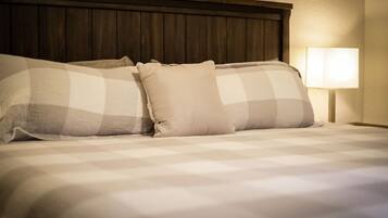 2 bedrooms, desk, travel crib, free WiFi