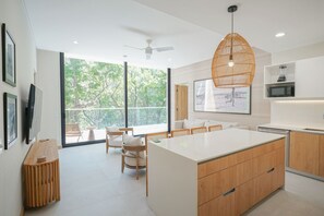 Interior - El Cóndor: Jungle View Condo in Become, Nosara (Provincia de Guanacaste)