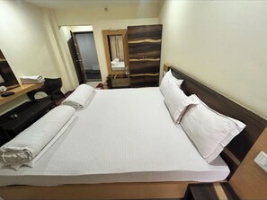 View from room - Goroomgo Shree Gundicha Puri (Puri)