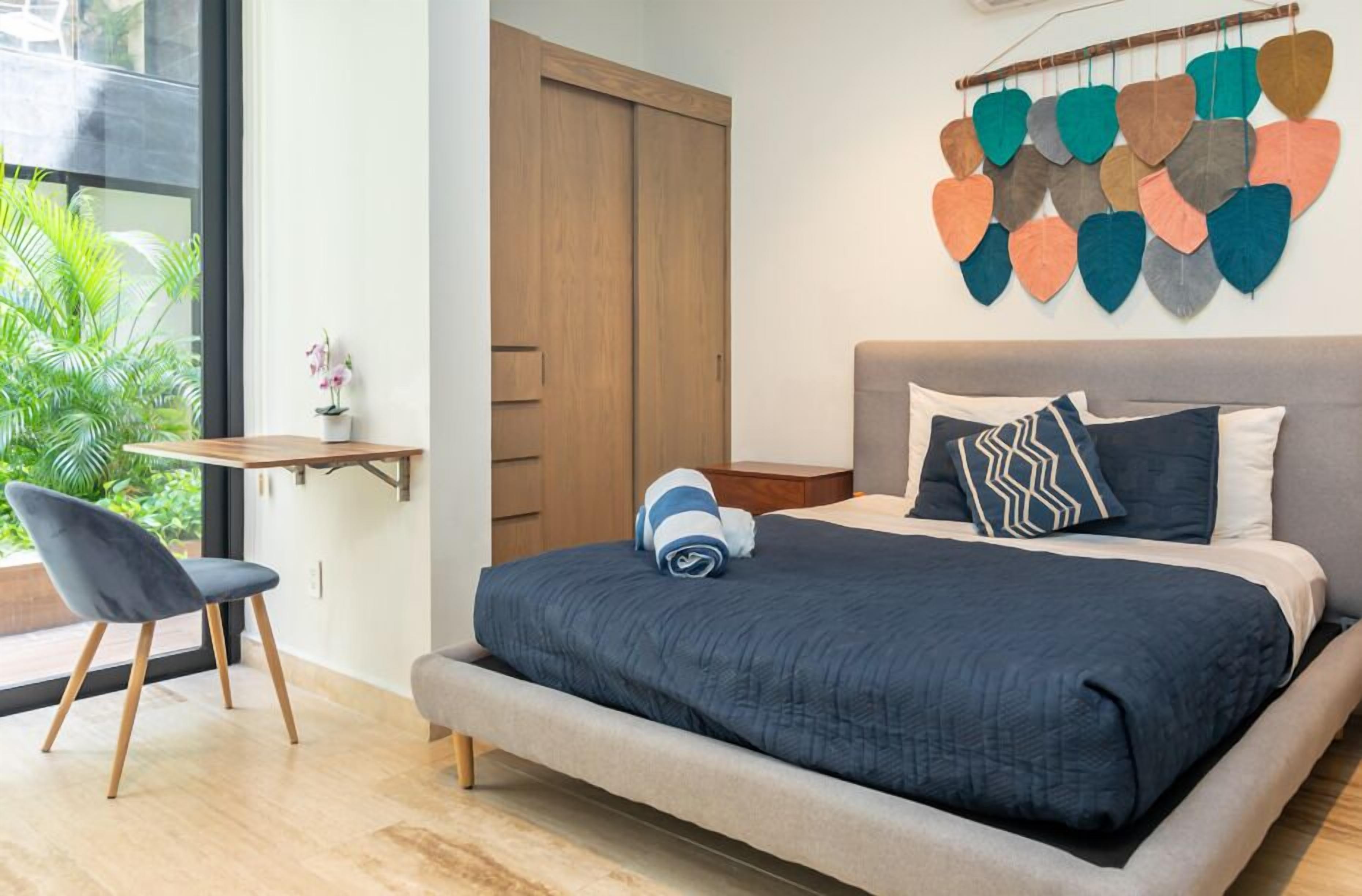 Premier Apart Daire | Ayrı ayrı dekore edilmiş, dizüstü bilgisayar çalışma alanı 