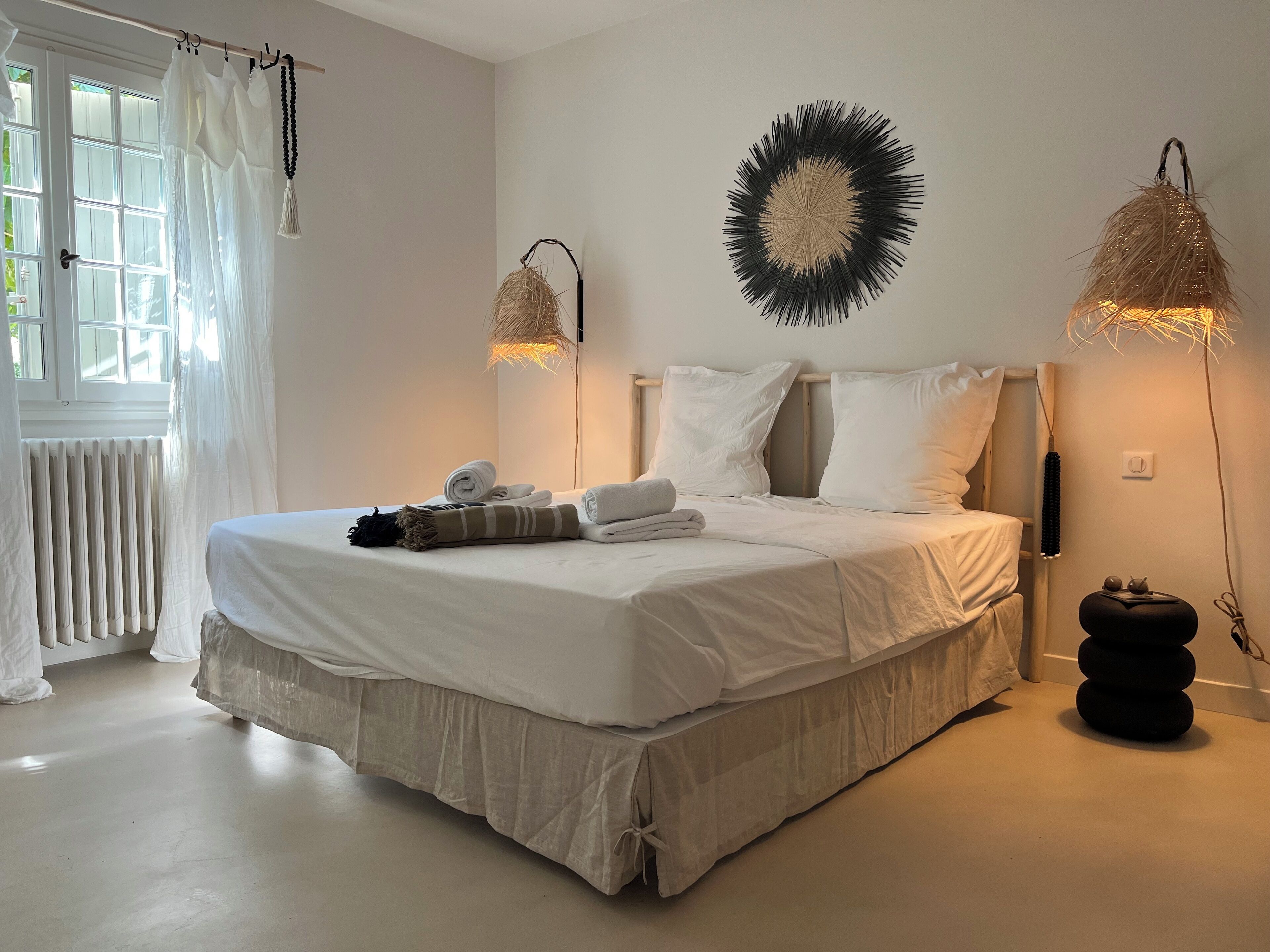 6 室のベッドルーム、デスク、アイロン / アイロン台、WiFi