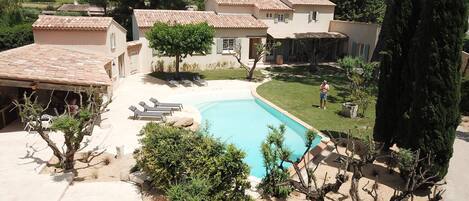 Piscine extérieure, piscine chauffée