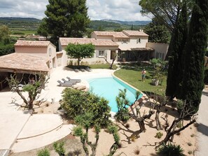 Piscine extérieure, piscine chauffée