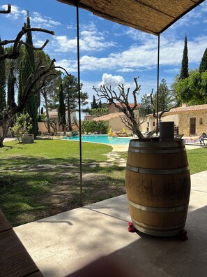 Piscine extérieure, piscine chauffée