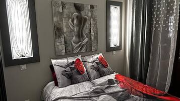 1 chambre, fer et planche Ă repasser, lit parapluie, Wi-Fi gratuit