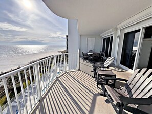 Huoneisto, useita sänkyjä, poreamme (Regency Isle 501) | Näkymä huoneesta