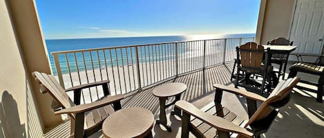 Condo, varias camas, hidromasaje (Regency Isle 703) | Vista desde la habitación