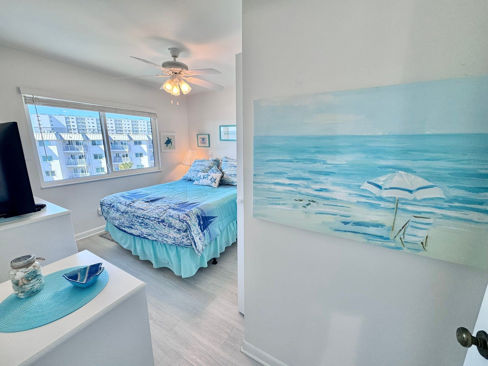 Casa, varias camas, balcón, vista al océano (Gulf Shores Plantation 1305) | 2 habitaciones, decoración personalizada y muebles diferentes 
