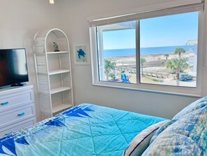 House, Multiple Beds, Balcony, Ocean View (Gulf Shores Plantation 1305)