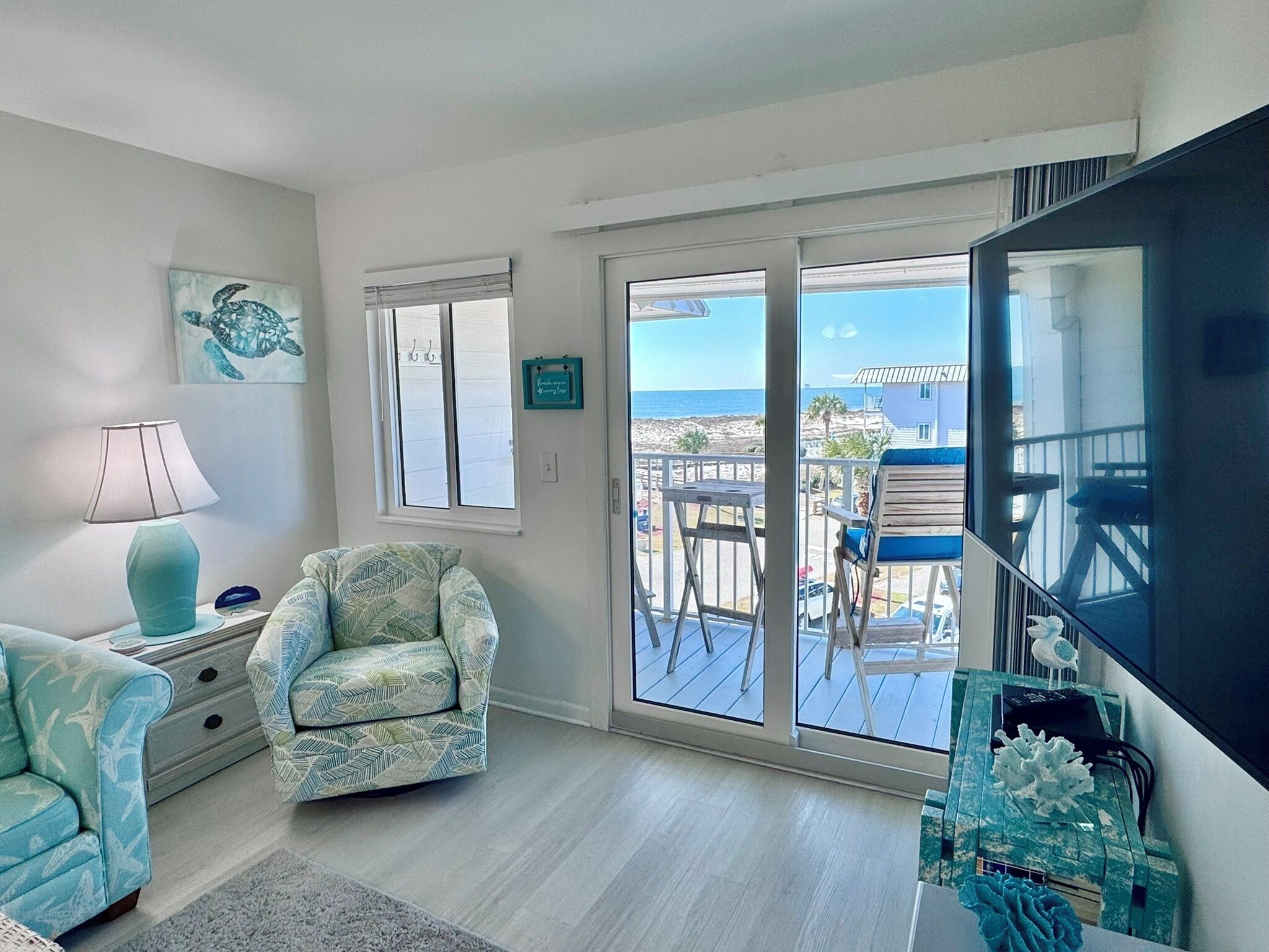 House, Multiple Beds, Balcony, Ocean View (Gulf Shores Plantation 1305) | Living area