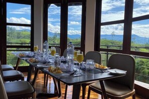 Dining - La Casa Lindula Villa Ceylon (Thalawakale)
