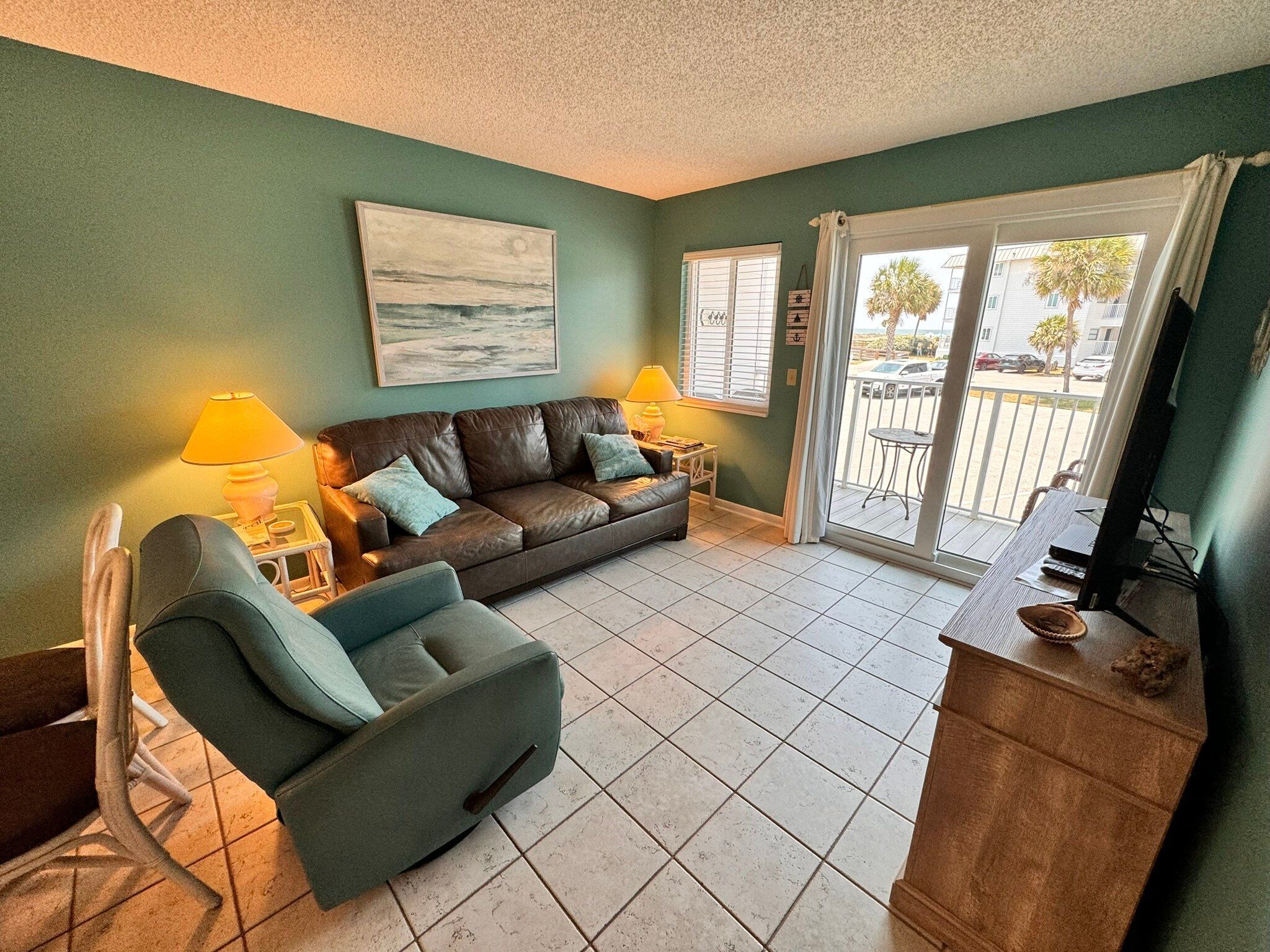 House, Multiple Beds, Balcony, Ocean View (Gulf Shores Plantation 1106) | Living area