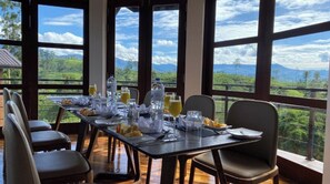 Dining - La Casa Lindula (Thalawakale)