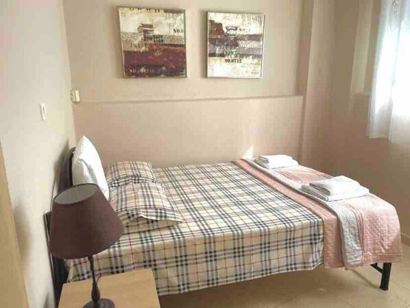 1 Schlafzimmer, Bügeleisen/Bügelbrett, WLAN, Bettwäsche