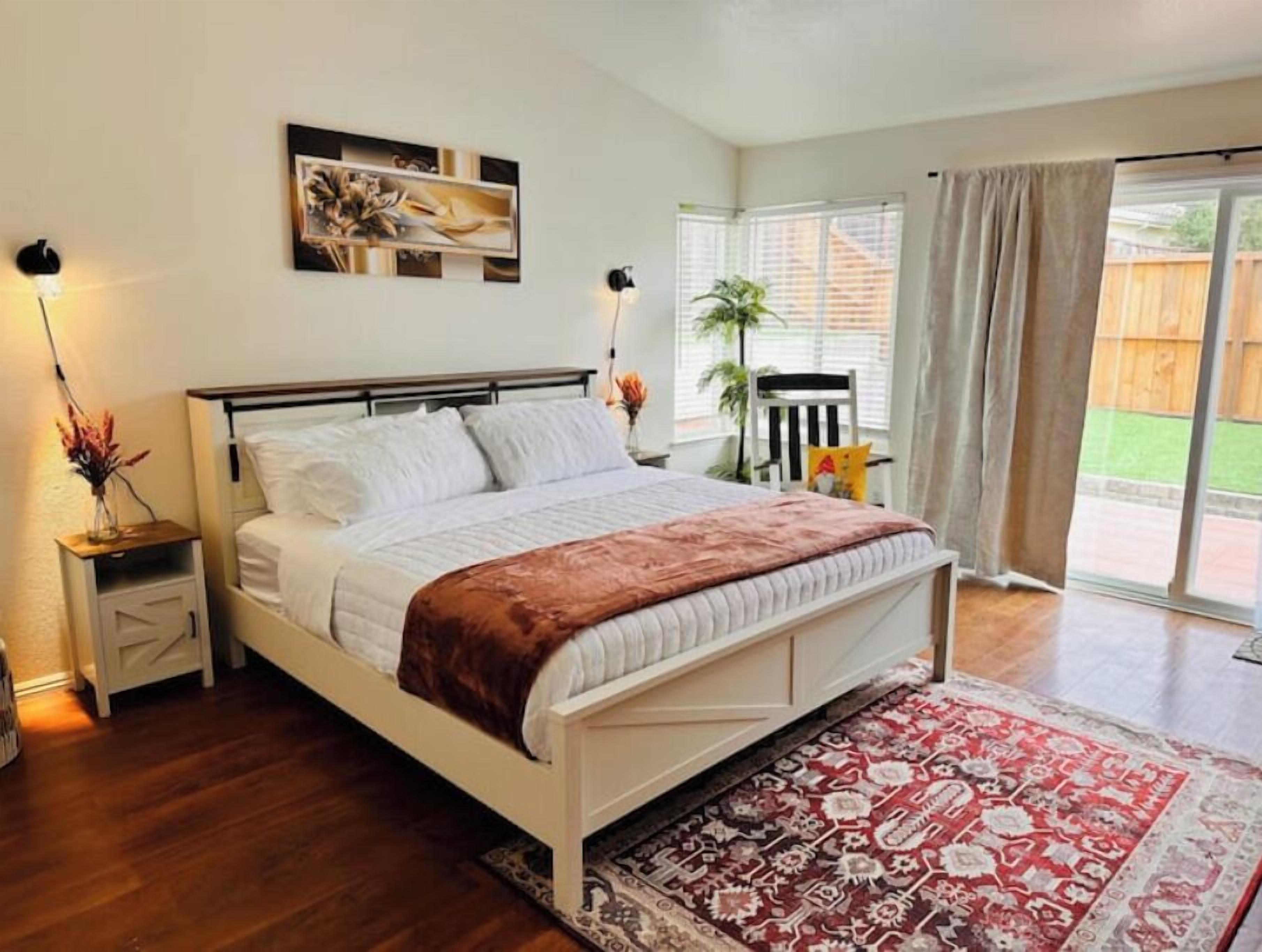 3 bedrooms, WiFi, bed sheets