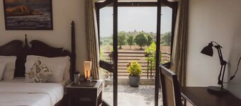 2 Bedrooms with Pvt Terrace

