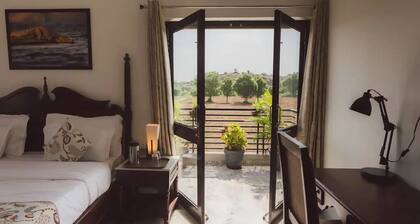 2 Bedrooms with Pvt Terrace