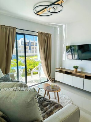 Smart TV - Apart Punta Cana (Punta Cana)