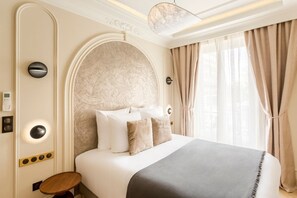 2 bedrooms, desk, iron/ironing board, travel cot - Merveil - Signature Suite - Marais -Turbigo III (Paris)