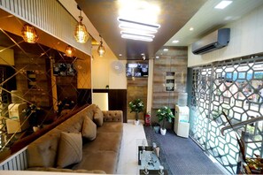 Interior - N.M. Hotel (Mumbai)