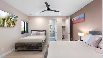 4 bedrooms, desk, iron/ironing board, travel crib