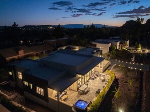Exterior - New Build Views hot tub and Deck (Sedona)