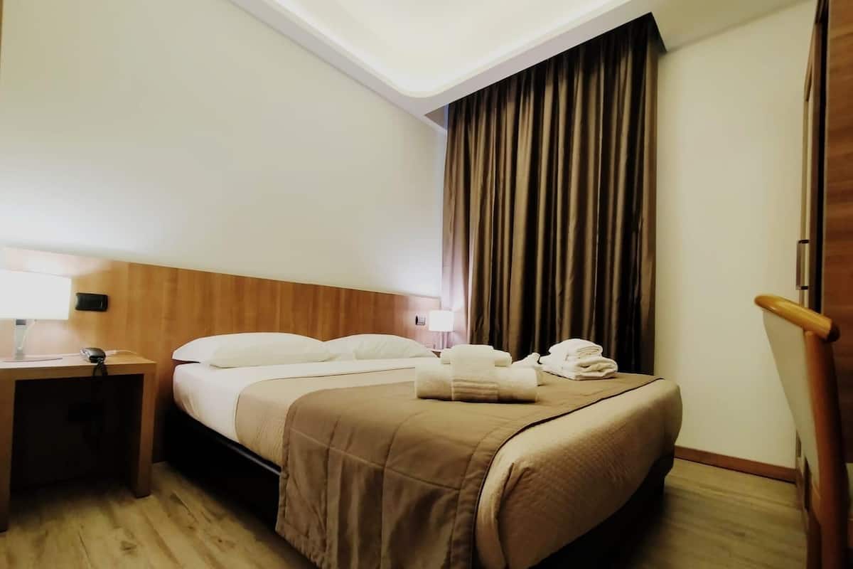 Comfort Double or Twin Room