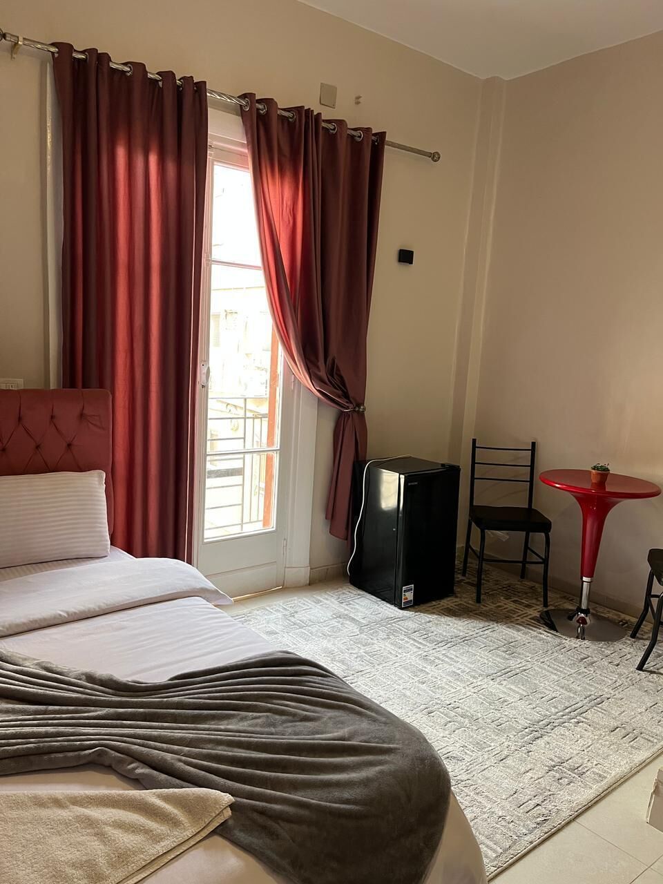Habitación estándar doble, baño privado | Sábanas de algodón egipcio, ropa de cama de alta calidad, wifi gratis