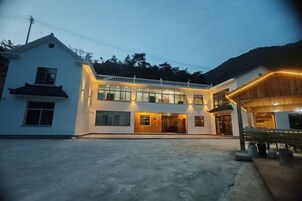 บริเวณภายนอก