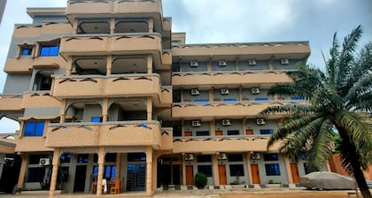 Hôtel Loubna Évolution