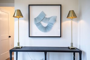 Interior - The Carolina, 2BR Luxe Stay by Velvet Ditch Villas (Oxford)