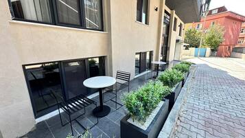 Deluxe Apartment, City View | View from room