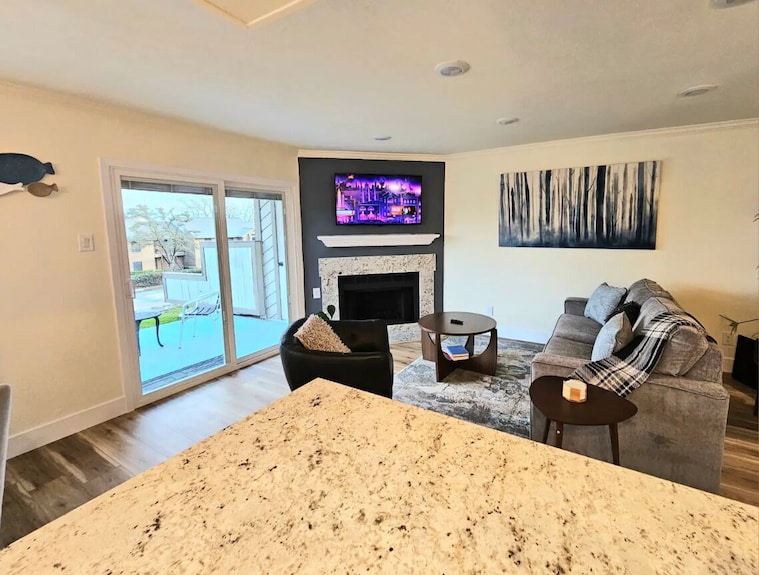 Lake Condo , Cozy And Modern 1 Bedroom 1 Bath. - Mesquite, TX