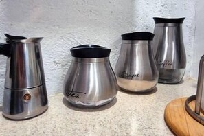 Kaffe och/eller kaffebryggare