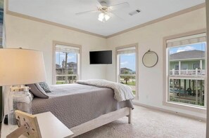 3 bedrooms, iron/ironing board, travel cot, WiFi