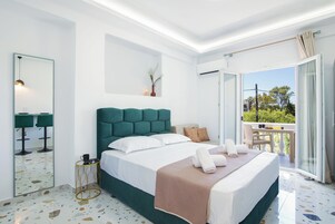 Deluxe Apartment, Beach View | 1 bedroom, free WiFi