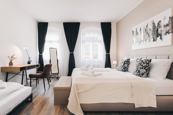 2 Schlafzimmer, Bügeleisen/Bügelbrett, Reisekinderbett, kostenloses WLAN