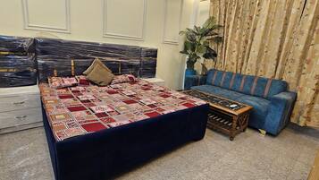 4 Schlafzimmer, Bügeleisen/Bügelbrett, kostenloses WLAN, Bettwäsche