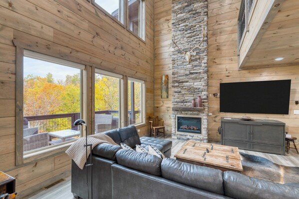 House (3 Bedrooms) | Interior - Rambling Ridge Lodge Endless Amenities & Fun Indoor Pool & Hot Tub, A+ Arcade Game Room (Gatlinburg)