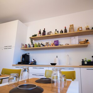 Free daily full breakfast  - Pellarooms Quality B&B (Reggio Calabria)