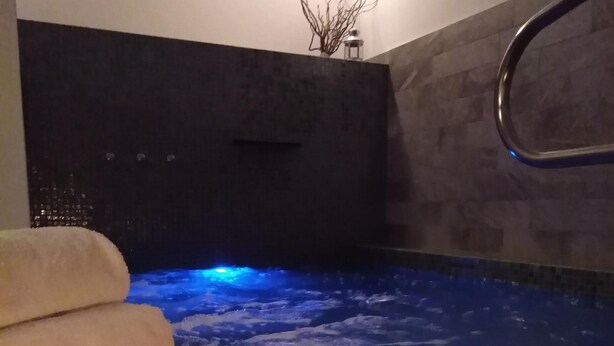 Sauna, hot tub, steam room, hot stone massages, deep-tissue massages - Pellarooms Quality B&B (Reggio Calabria)